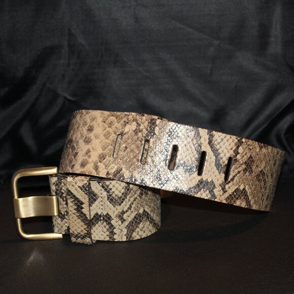Banana Republic Leather Snakeskin Belt Sz S Made In Italy Banana Republic Leather Snakeskin Belt Sz S Made In Italy | eBay main image 4